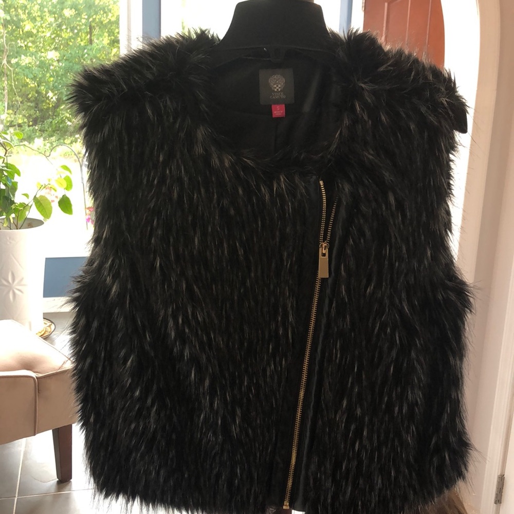 Black faux fur vest